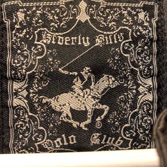 Leather Jacket - Picture 4 of 5